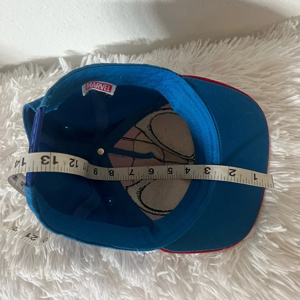 Marvel Kids Spider-Man Red and Blue Cap with Black Spider Detail NWOT - Picture 6 of 6